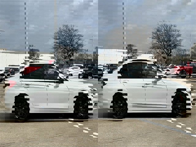 Used 2016 BMW 328i Sedan image 3