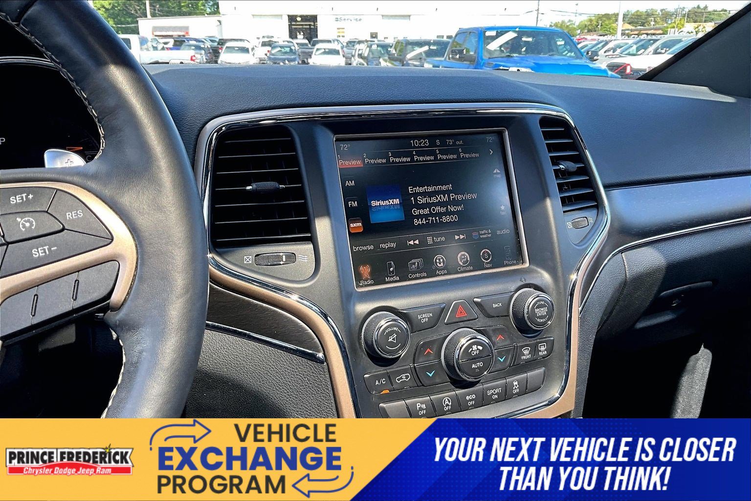 Used 2016 Jeep Grand Cherokee Limited AWD/4WD image 6