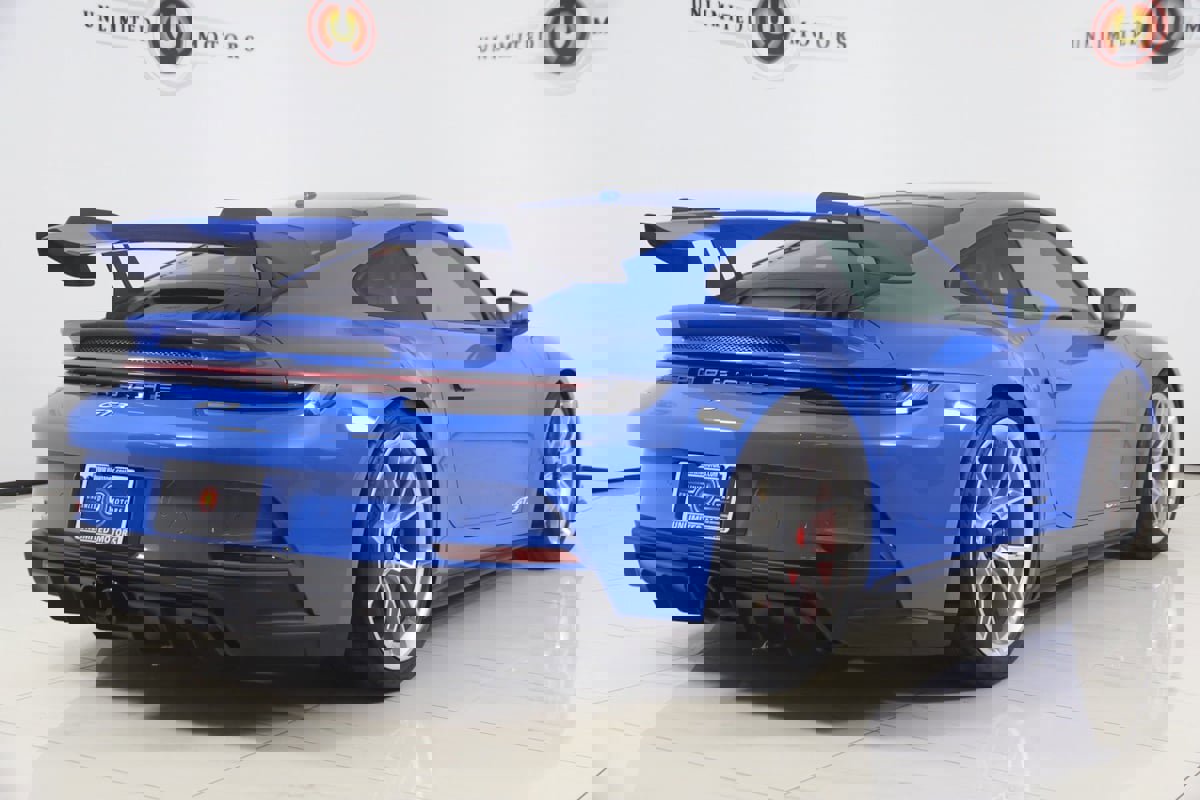 Used 2024 Porsche 911 GT3 image 3