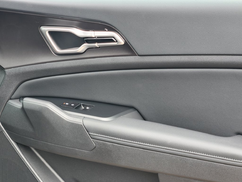 New 2026 Kia Sportage EX AWD/4WD image 14