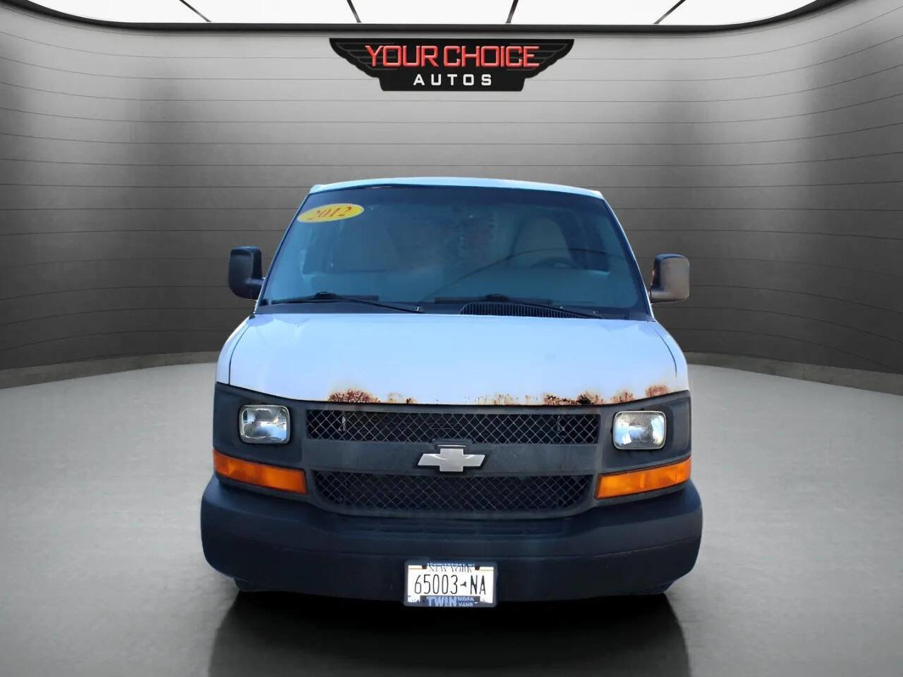 Used 2012 Chevrolet Express 1500 AWD image 2