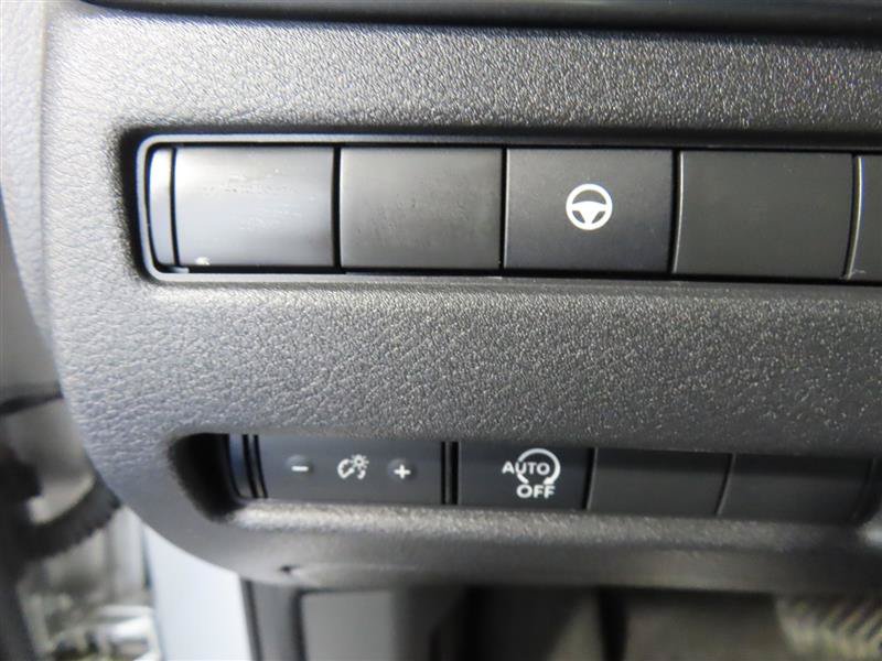 Used 2023 Nissan Rogue SV AWD/4WD image 17