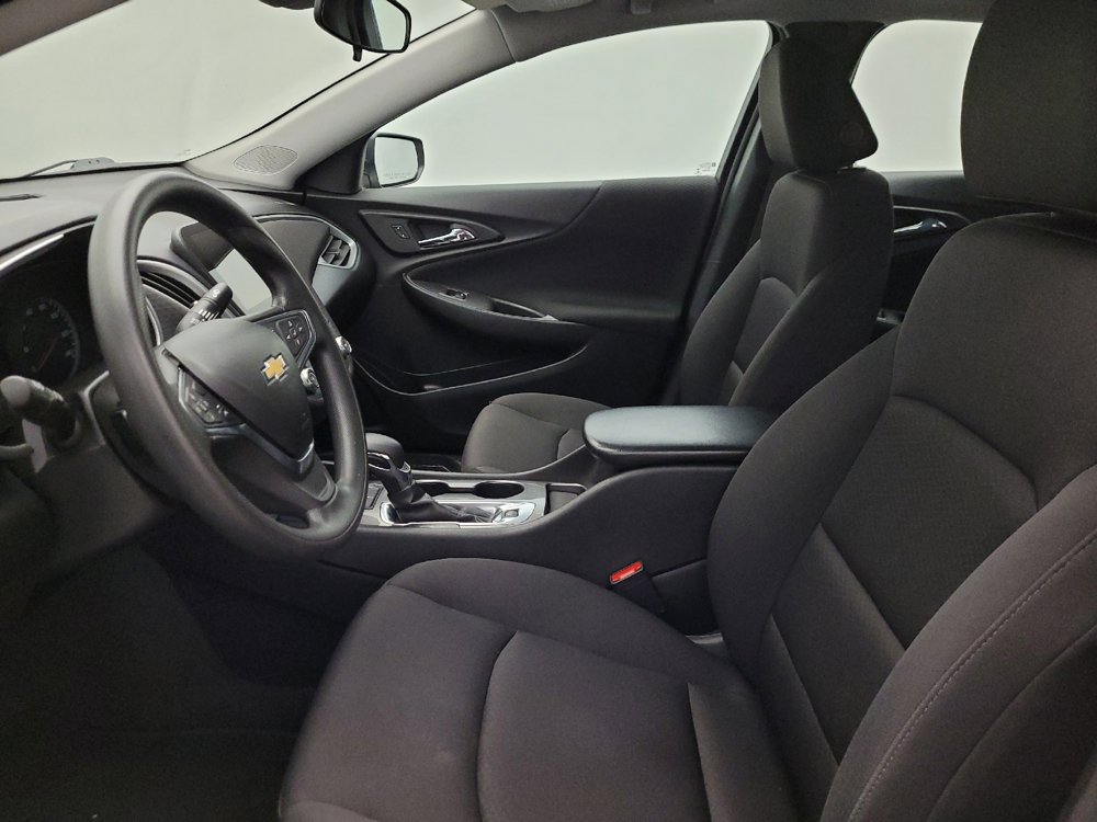 Used 2024 Chevrolet Malibu LS FWD image 17