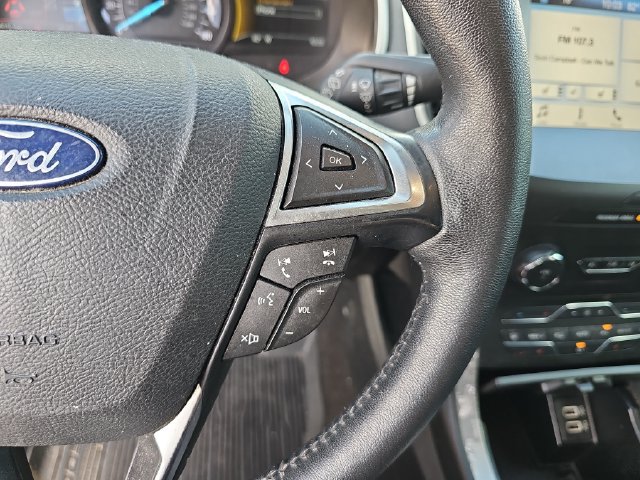 Used 2019 Ford Edge SEL w/ Equipment Group 201A FWD image 19