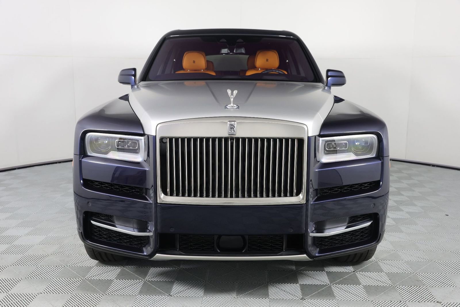 Used 2022 Rolls-Royce Cullinan w/ Cullinan Package AWD/4WD image 10