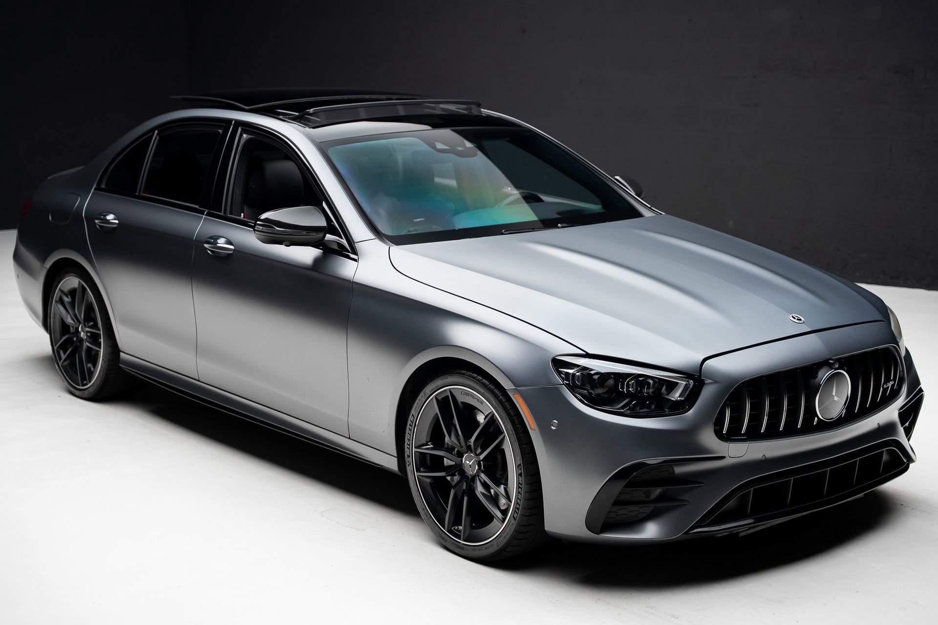 Used 2022 Mercedes-Benz E 53 AMG 4MATIC Sedan image 43