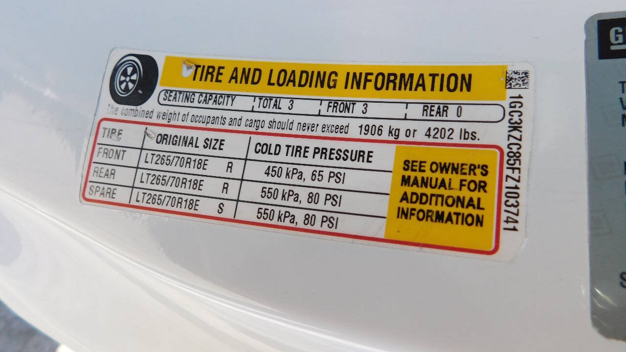 Used 2015 Chevrolet Silverado 3500 LT w/ LT Convenience Package AWD/4WD image 40