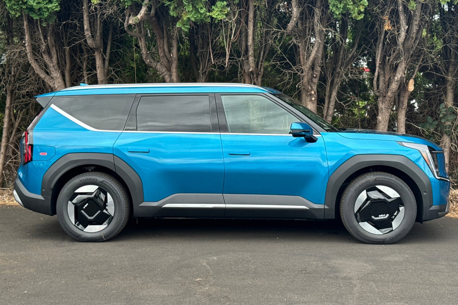 New 2026 Kia EV9 Wind image 2