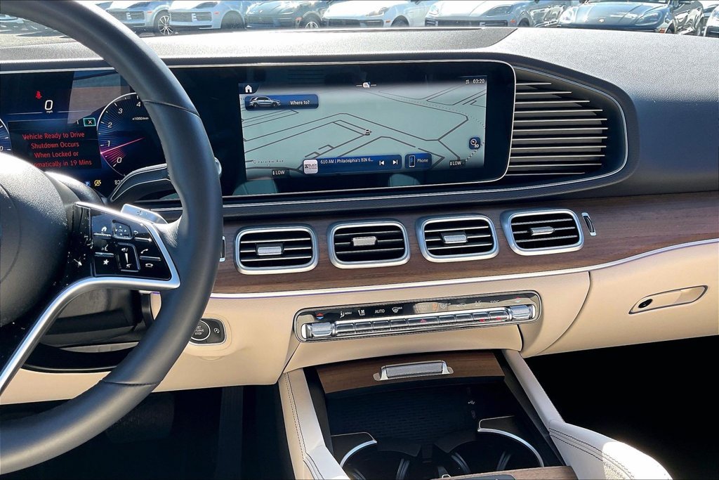 Certified 2025 Mercedes-Benz GLE 450 4MATIC image 6