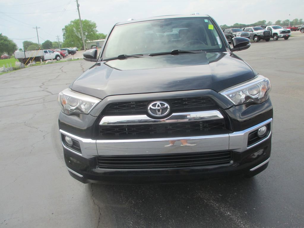 Used 2016 Toyota 4Runner Limited image 11
