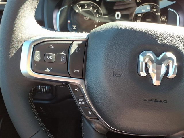 New 2026 RAM 1500 4x4 Crew Cab image 13