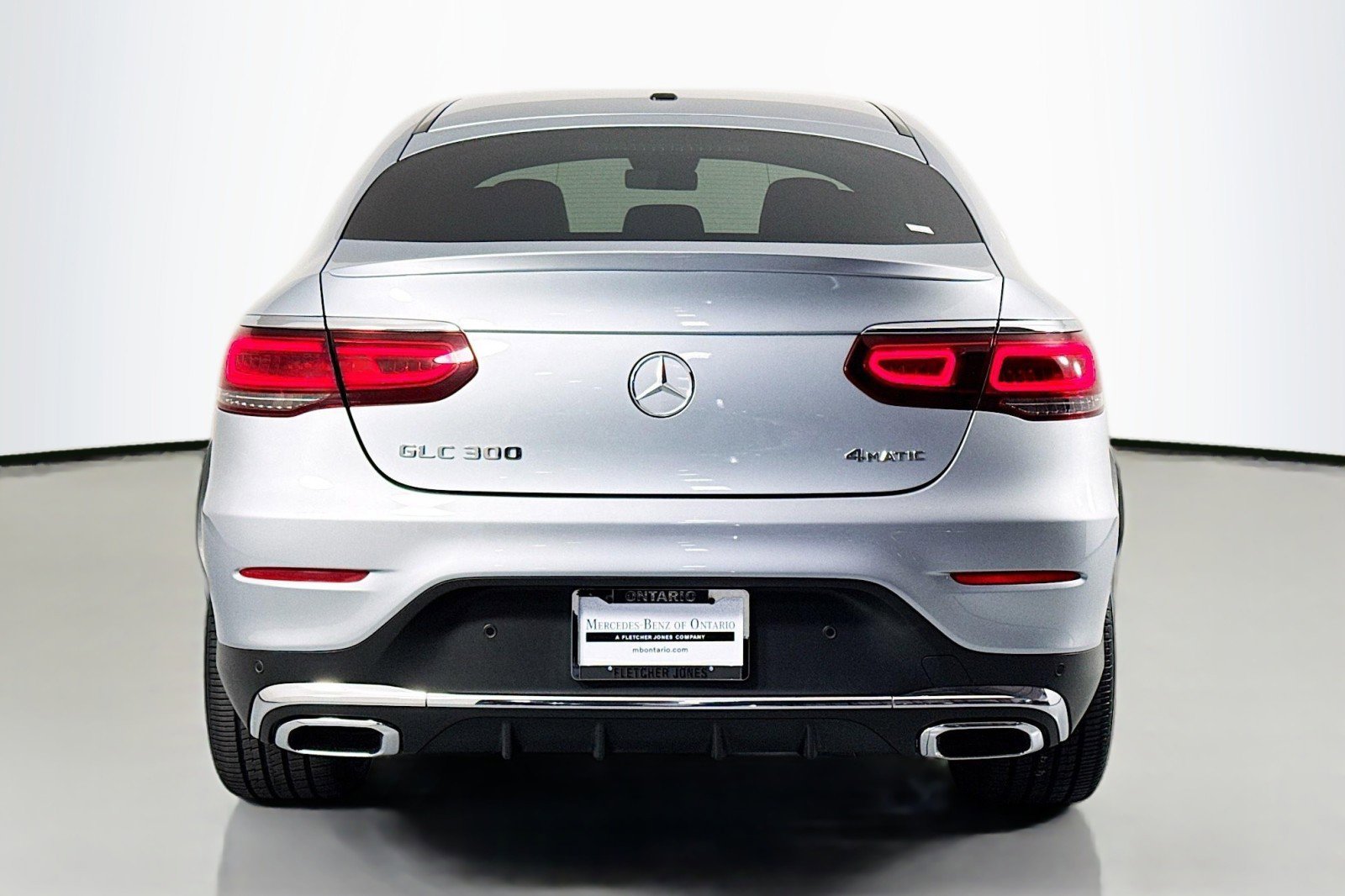 Used 2022 Mercedes-Benz GLC 300 4MATIC Coupe image 3