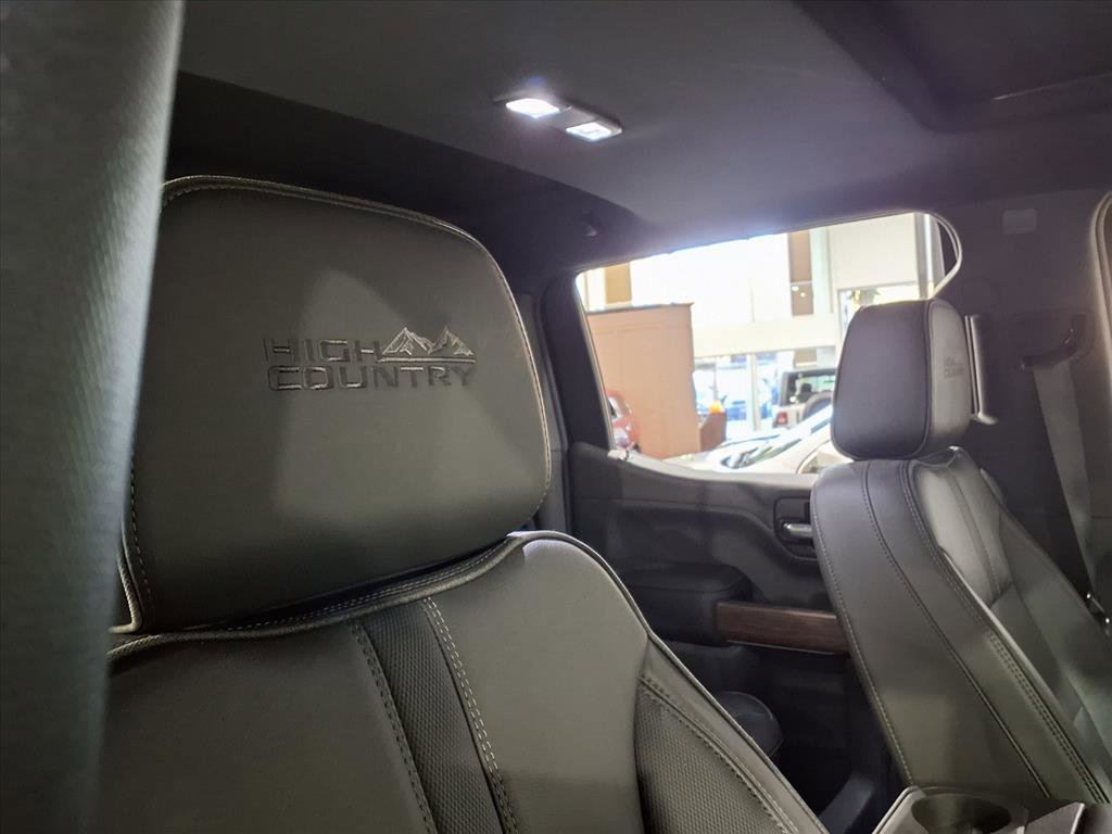 Used 2022 Chevrolet Silverado 1500 High Country image 24