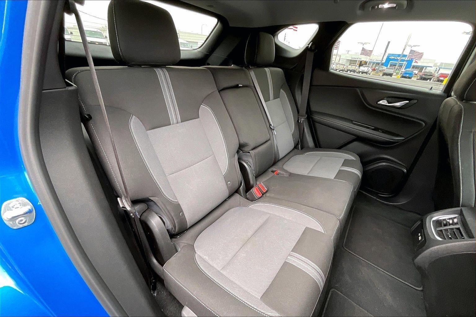 Used 2025 Chevrolet Blazer LT image 23