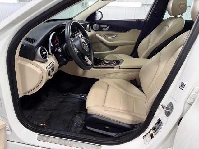 Used 2017 Mercedes-Benz C 300 4MATIC Sedan image 11
