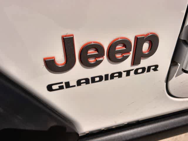 Used 2022 Jeep Gladiator Mojave w/ Trailer Tow Package image 8