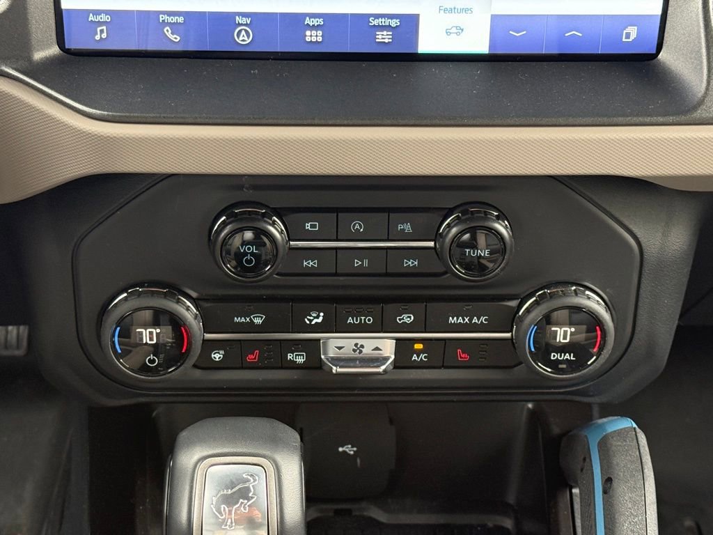 Used 2024 Ford Bronco Wildtrak image 12