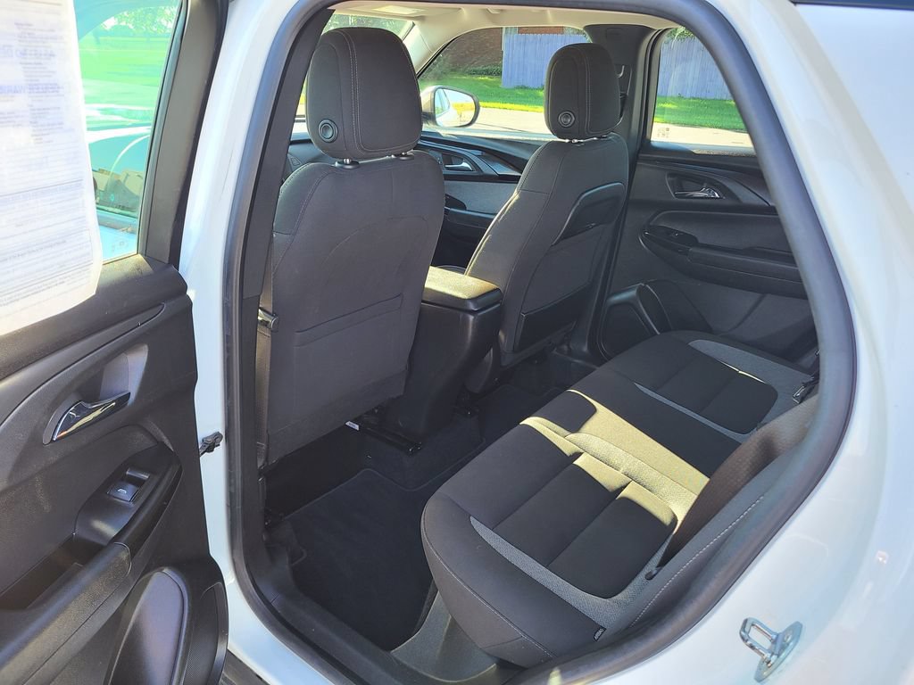 Used 2022 Chevrolet TrailBlazer LS FWD image 17