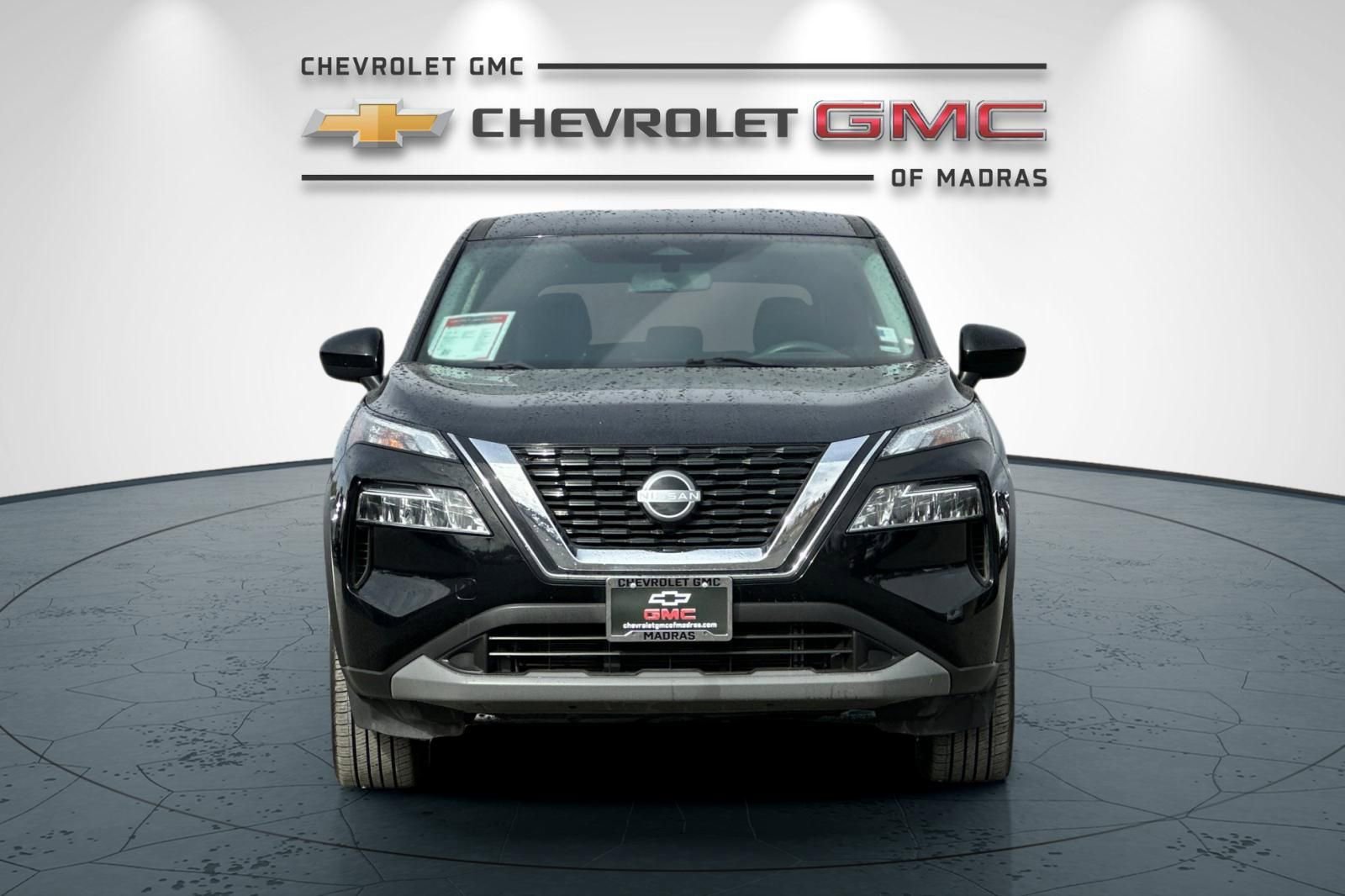 Used 2023 Nissan Rogue SV image 8