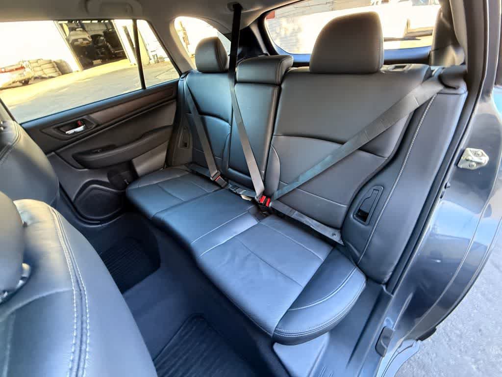 Used 2016 Subaru Outback 2.5i Limited AWD/4WD image 14