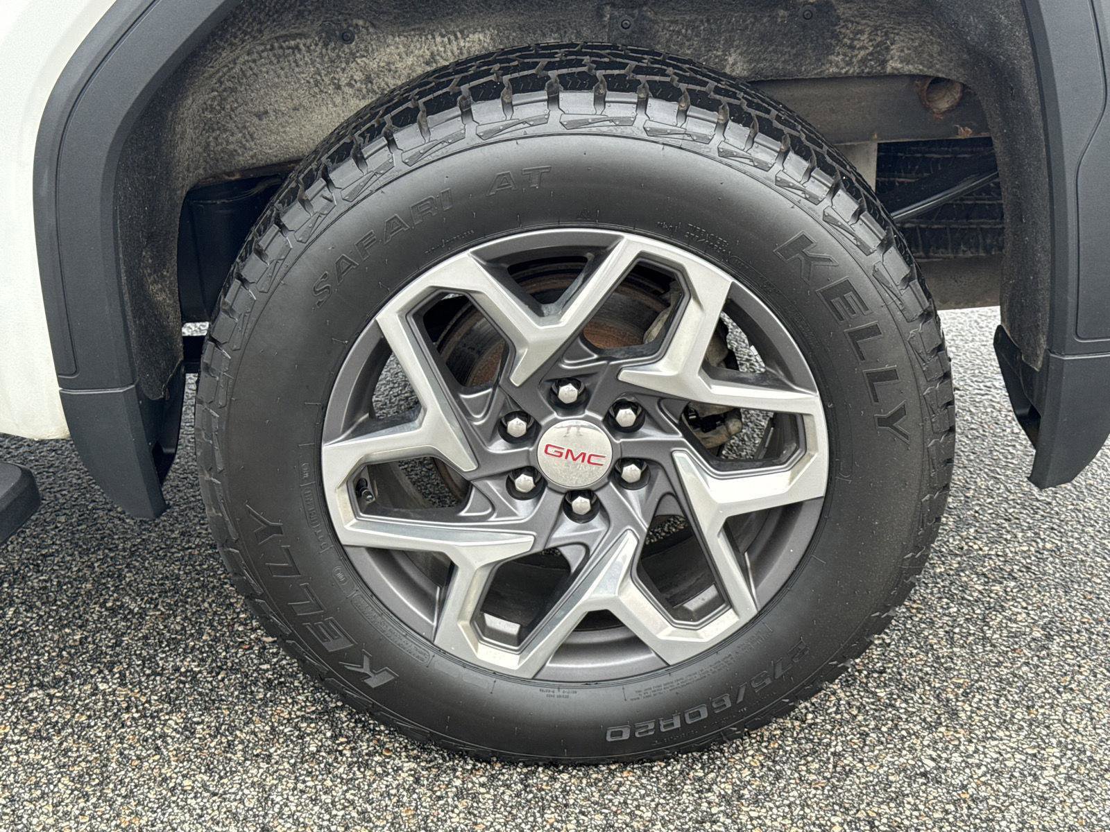 Used 2022 GMC Sierra 1500 SLT w/ SLT Premium Plus Package image 11