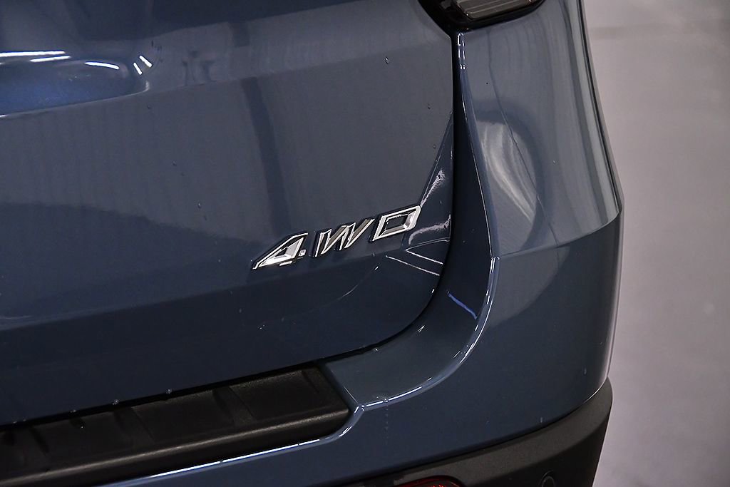 Used 2025 Ford Explorer ST-Line w/ Premium Package image 11