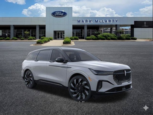 New 2026 Lincoln Nautilus Reserve w/ Jet Appearance Package AWD/4WD image 7