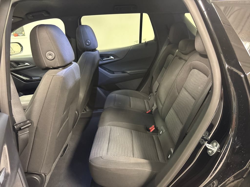 Used 2026 Chevrolet Equinox LT FWD image 27