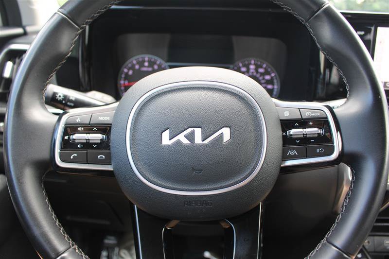 Used 2022 Kia Sorento S AWD/4WD image 13