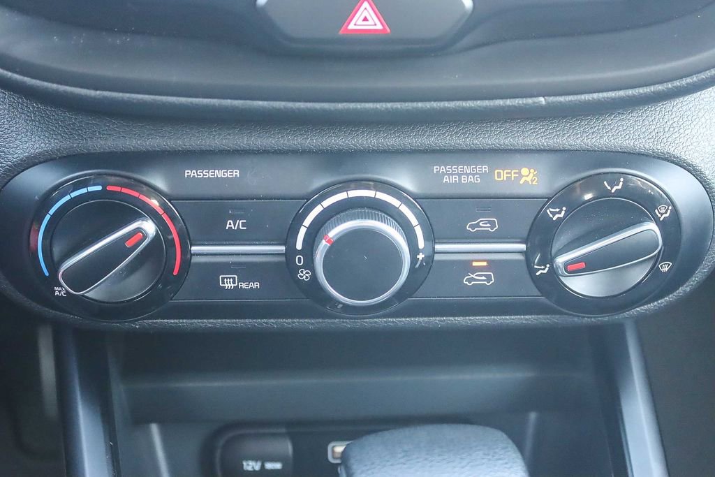 Used 2023 Kia Soul LX w/ LX Technology Package image 27