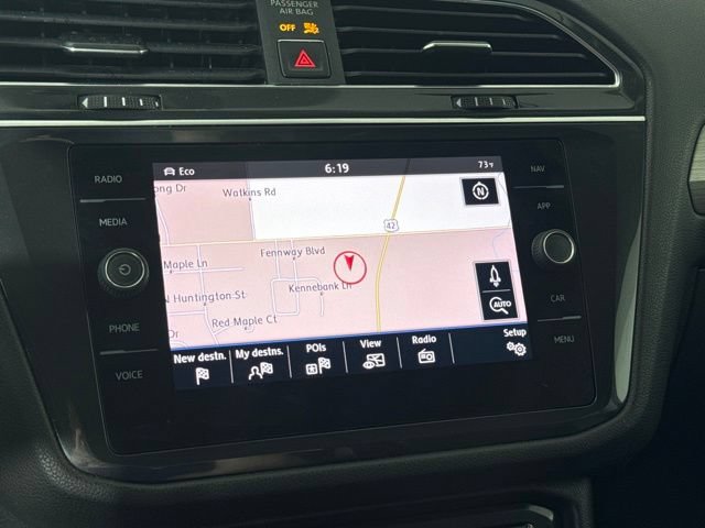 Used 2018 Volkswagen Tiguan SEL AWD/4WD image 22