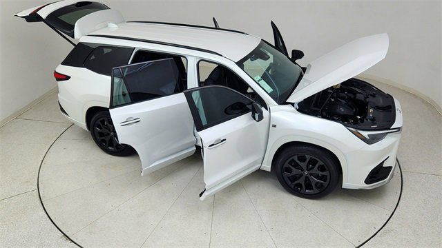 Used 2024 Lexus TX 500h AWD w/ Technology Package image 85