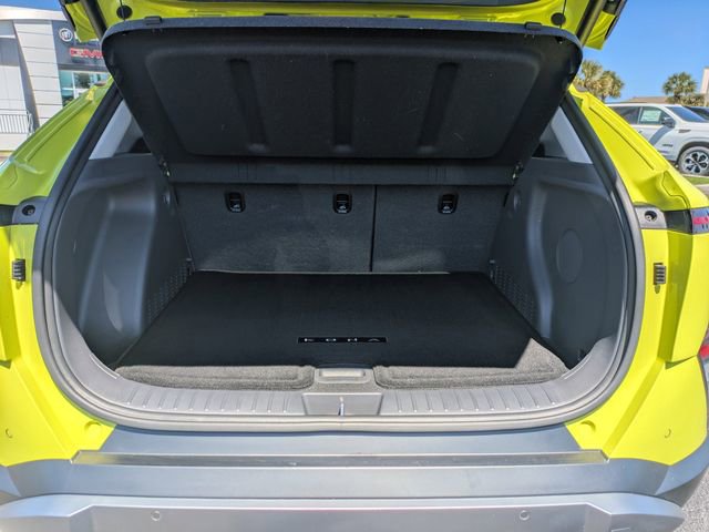 Used 2025 Hyundai Kona Limited image 16