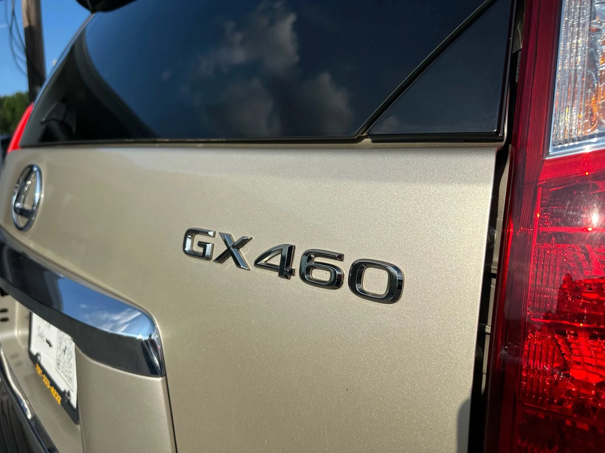 Used 2011 Lexus GX 460 w/ Comfort Plus Pkg AWD/4WD image 9