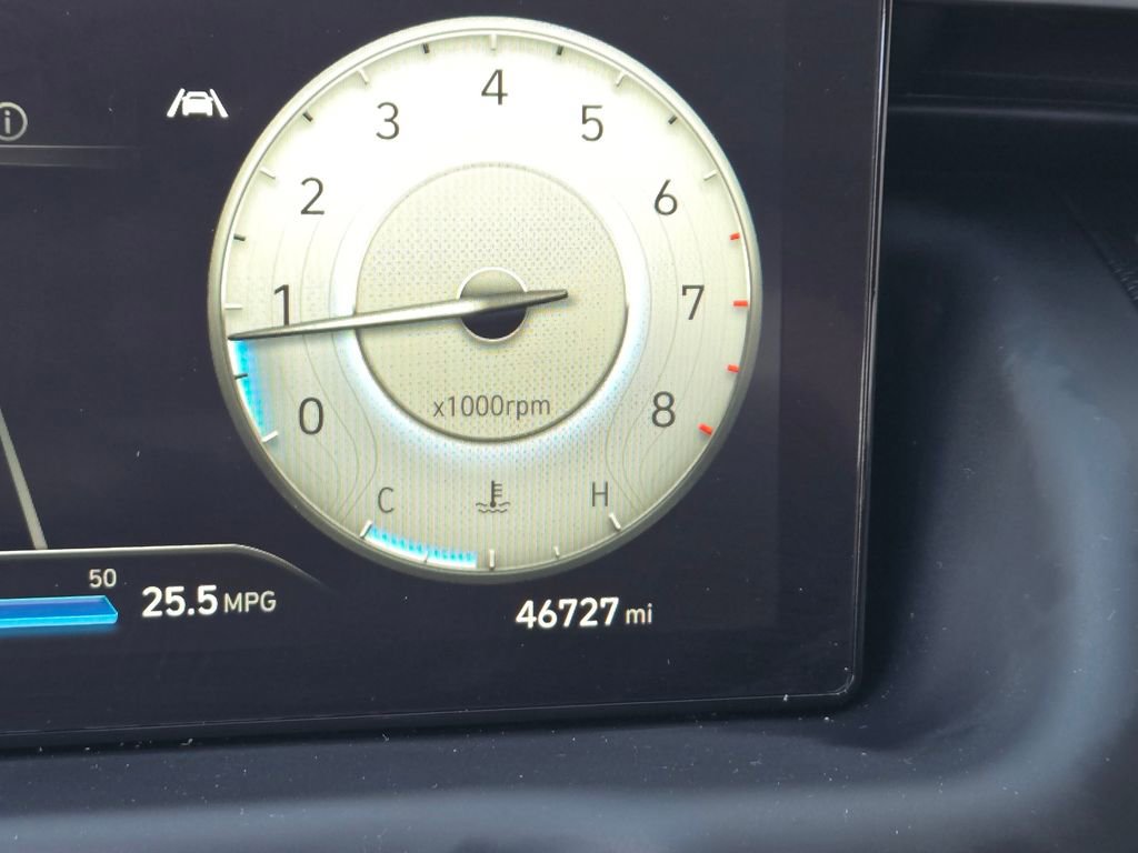 Certified 2022 Hyundai Santa Cruz SEL w/ Activity Package image 15