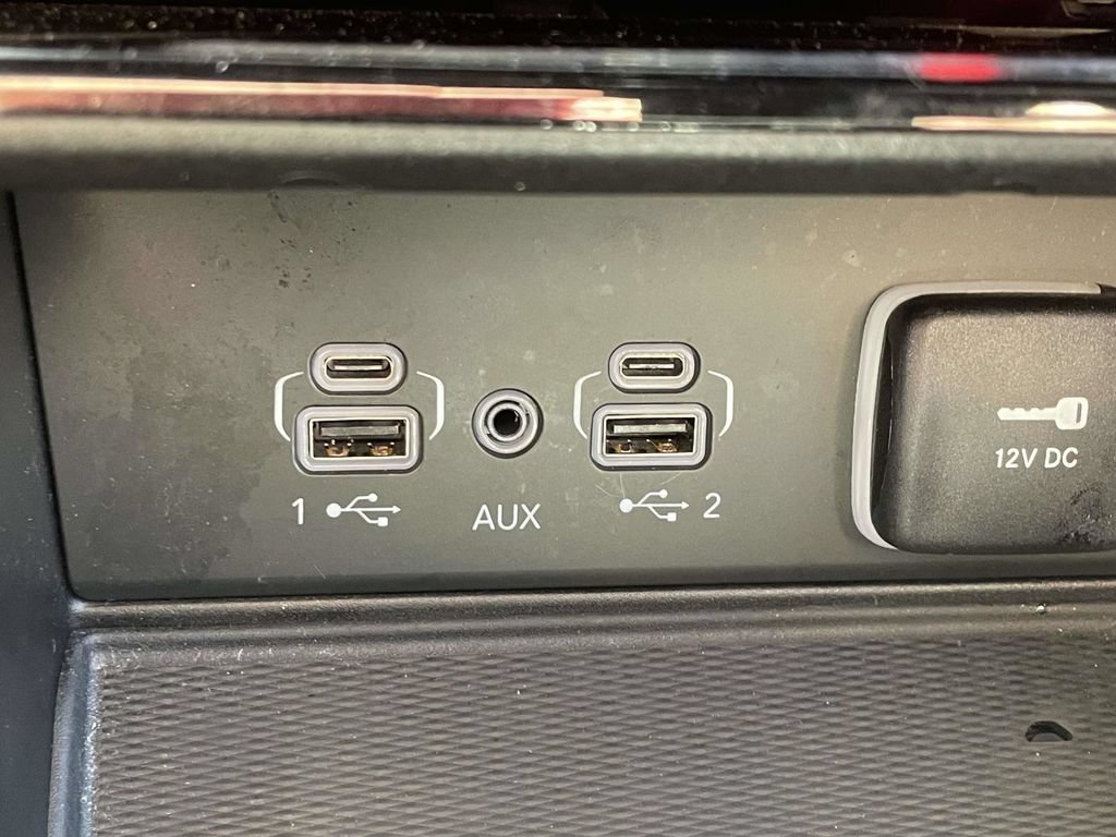 Used 2023 Jeep Grand Cherokee Altitude AWD/4WD image 79