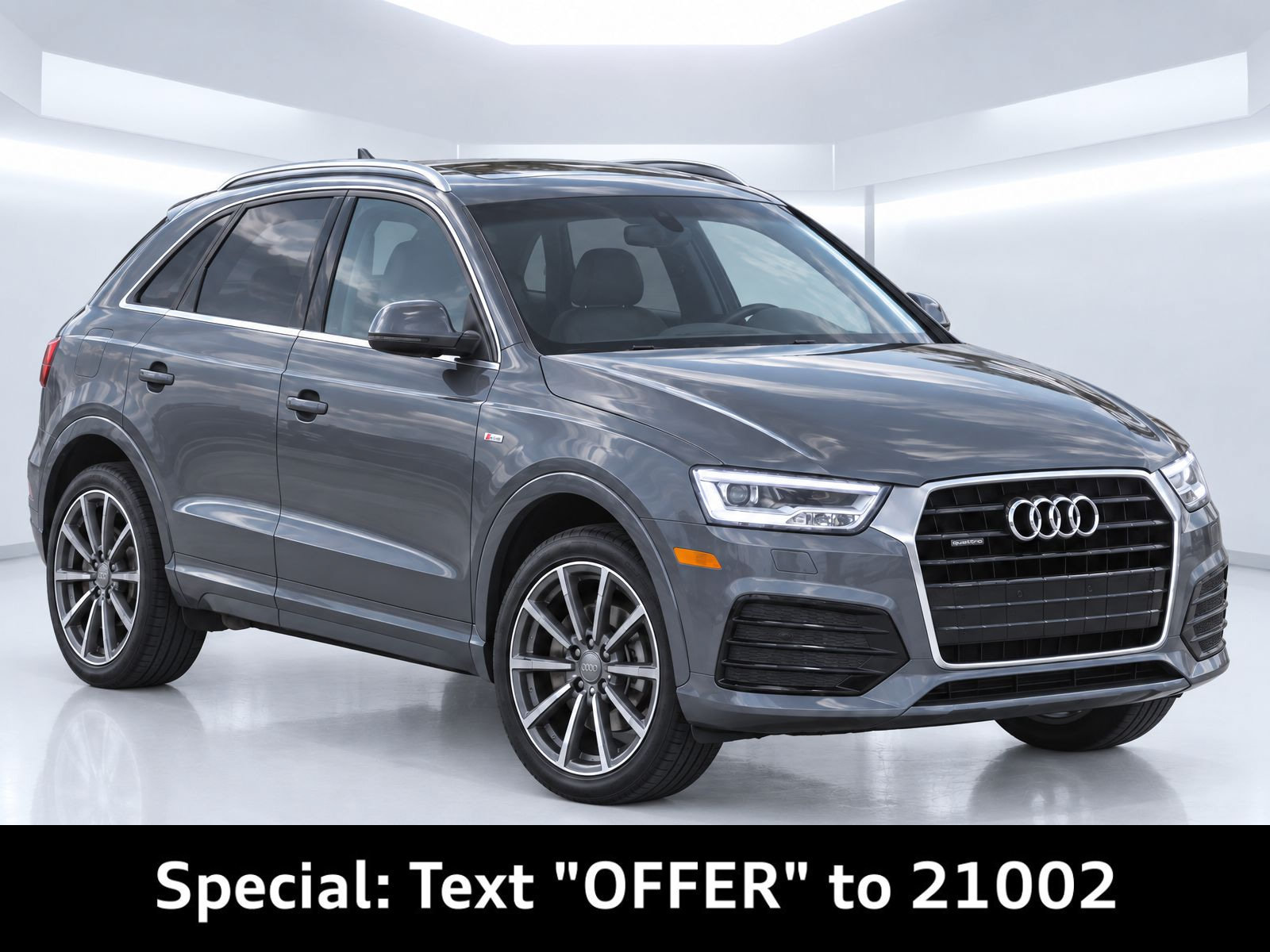 Used 2018 Audi Q3 2.0T Premium Plus w/ Premium Plus Package AWD/4WD image 2