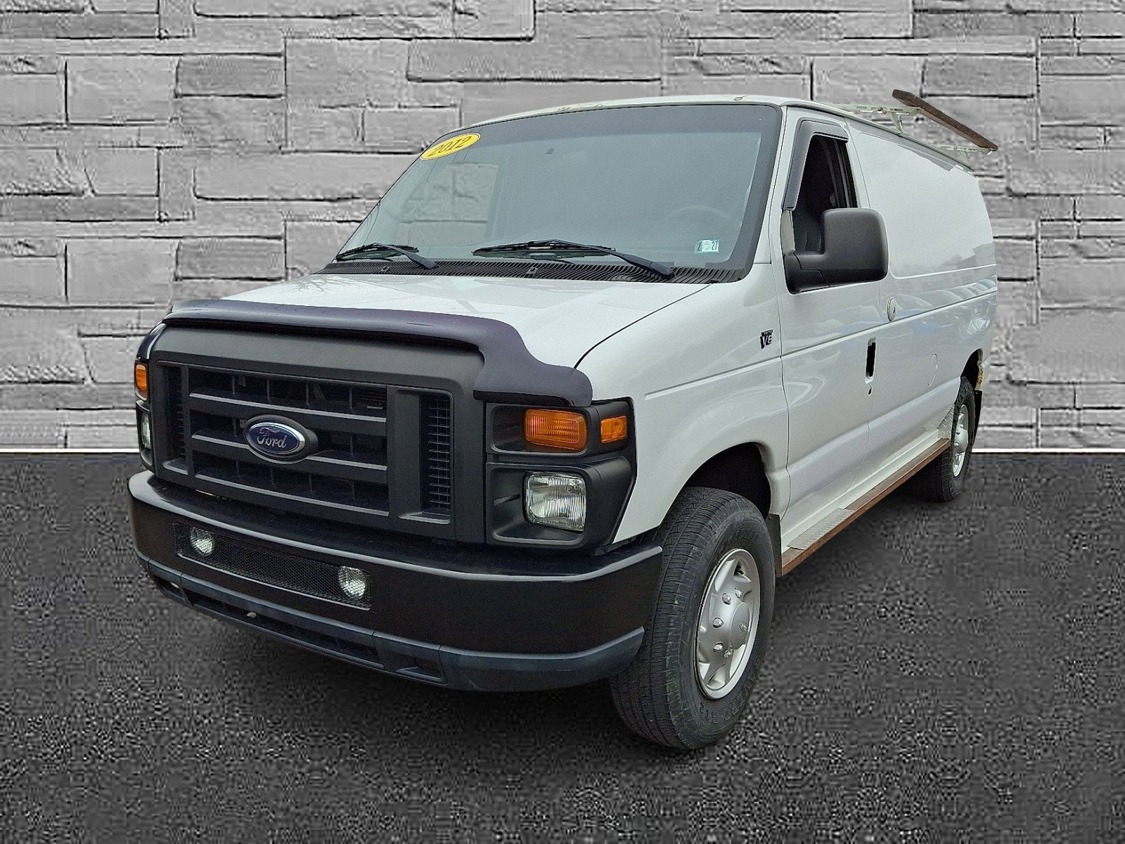 Used 2012 Ford E-250 and Econoline 250 w/ Commercial Cargo Van Pkg image 4
