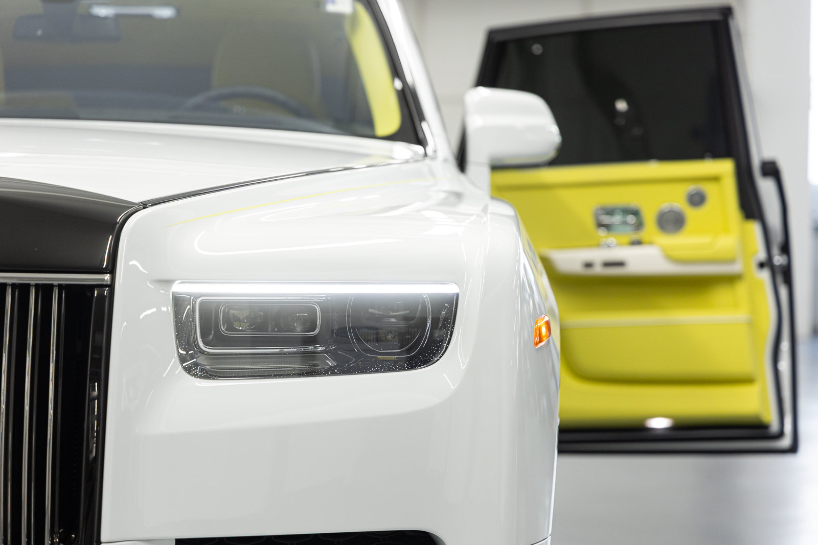 Certified 2024 Rolls-Royce Phantom Sedan w/ The Phantom Package RWD image 26