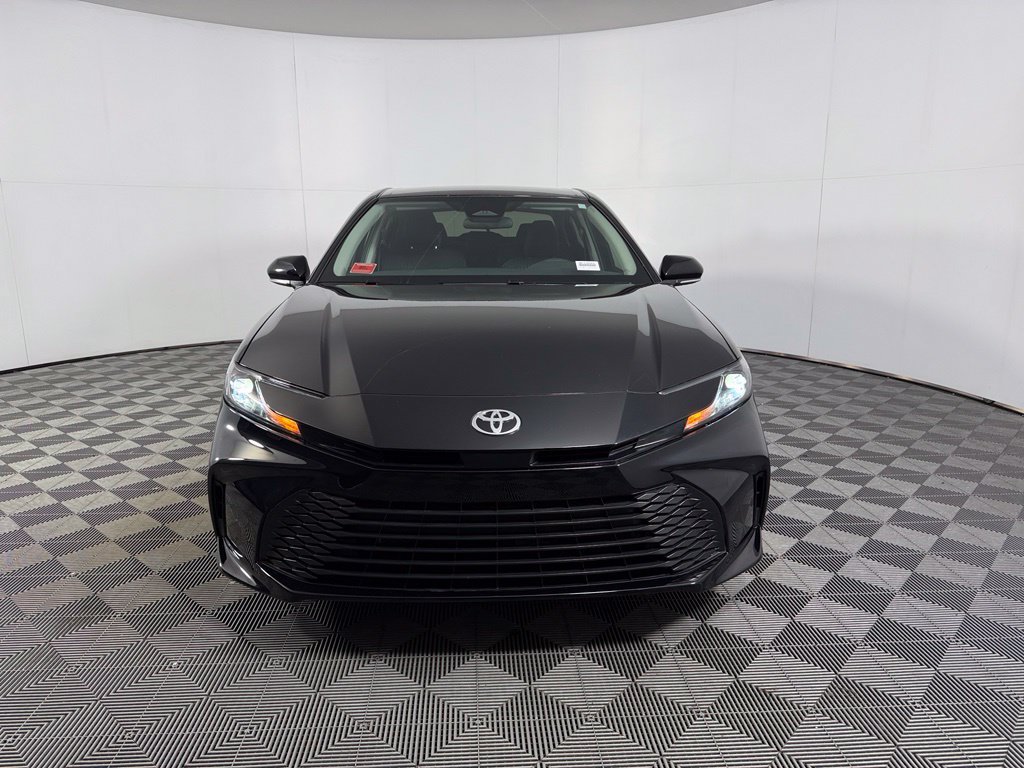 Used 2026 Toyota Camry LE FWD image 3