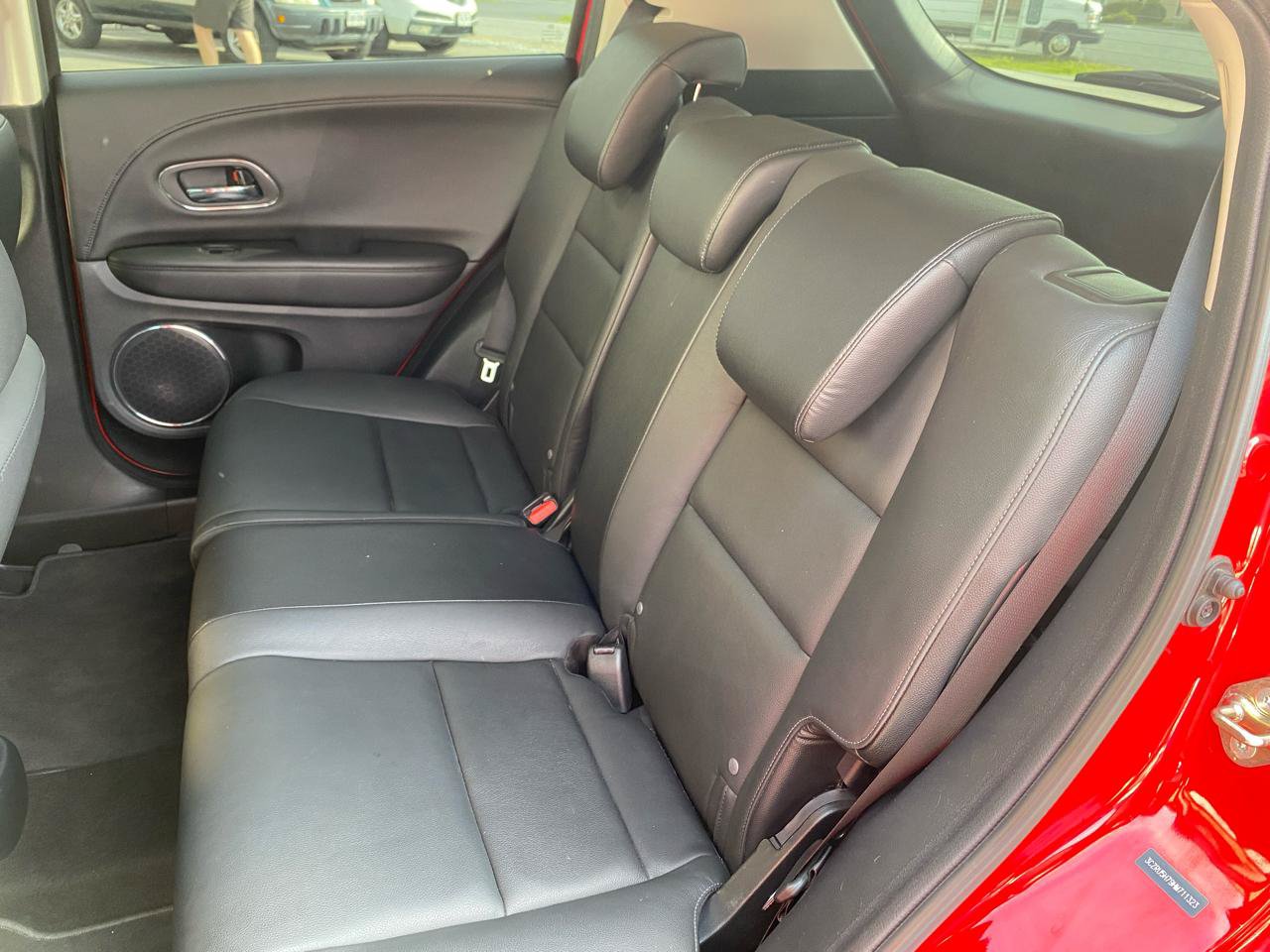 Used 2017 Honda HR-V EX-L image 7
