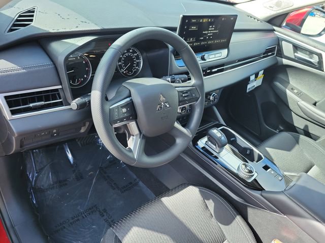 New 2026 Mitsubishi Outlander ES image 19