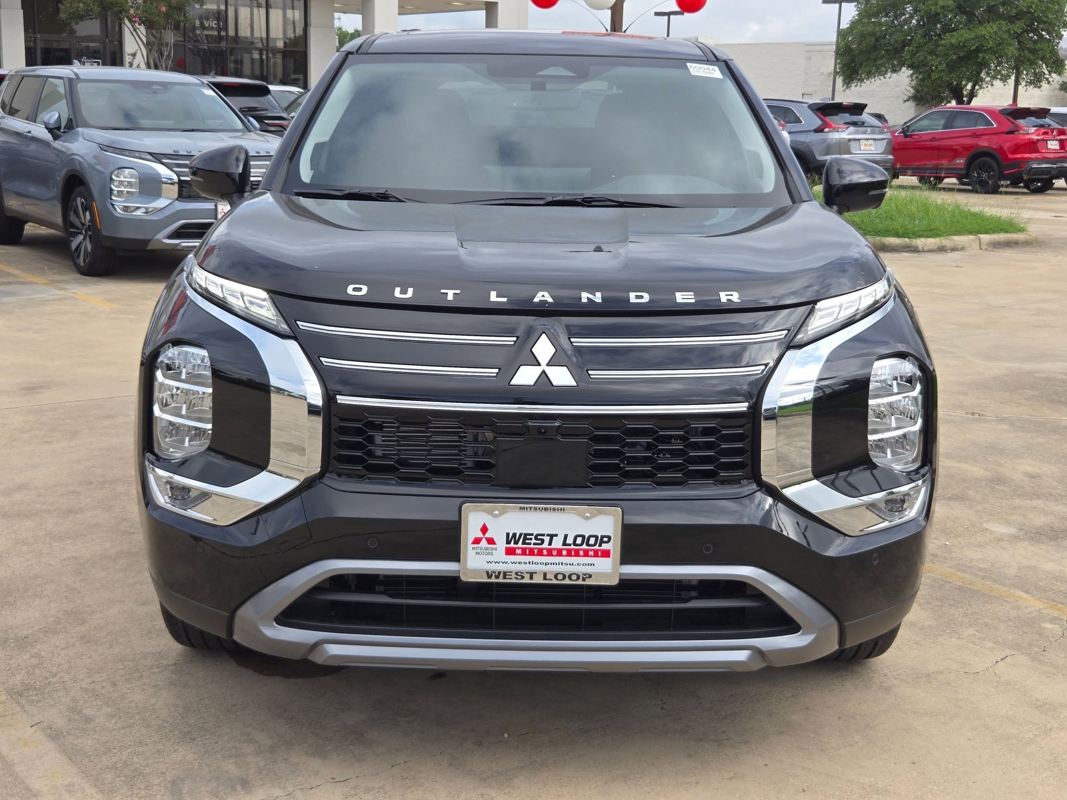 New 2026 Mitsubishi Outlander SE FWD image 8