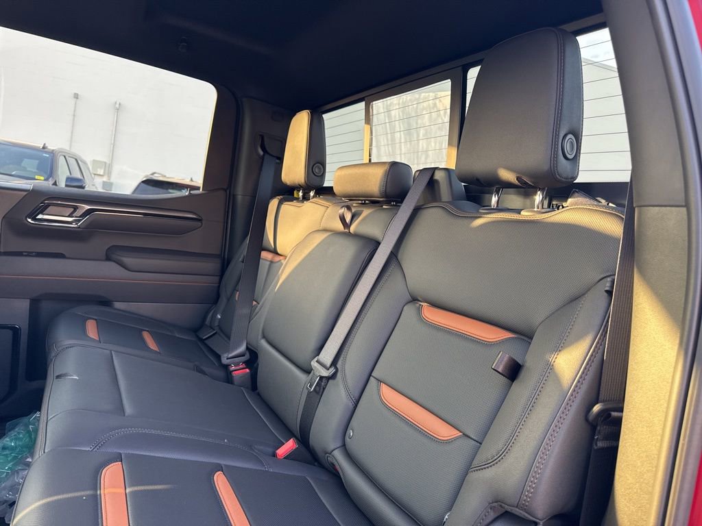 New 2025 GMC Sierra 1500 AT4 w/ AT4 Premium Package image 32