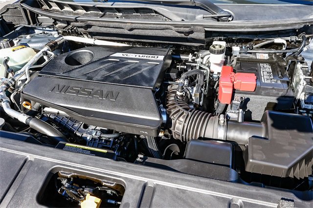 Used 2023 Nissan Rogue SV image 12