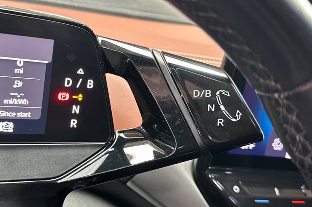 Certified 2021 Volkswagen ID.4 Pro S w/ Gradient Package image 27