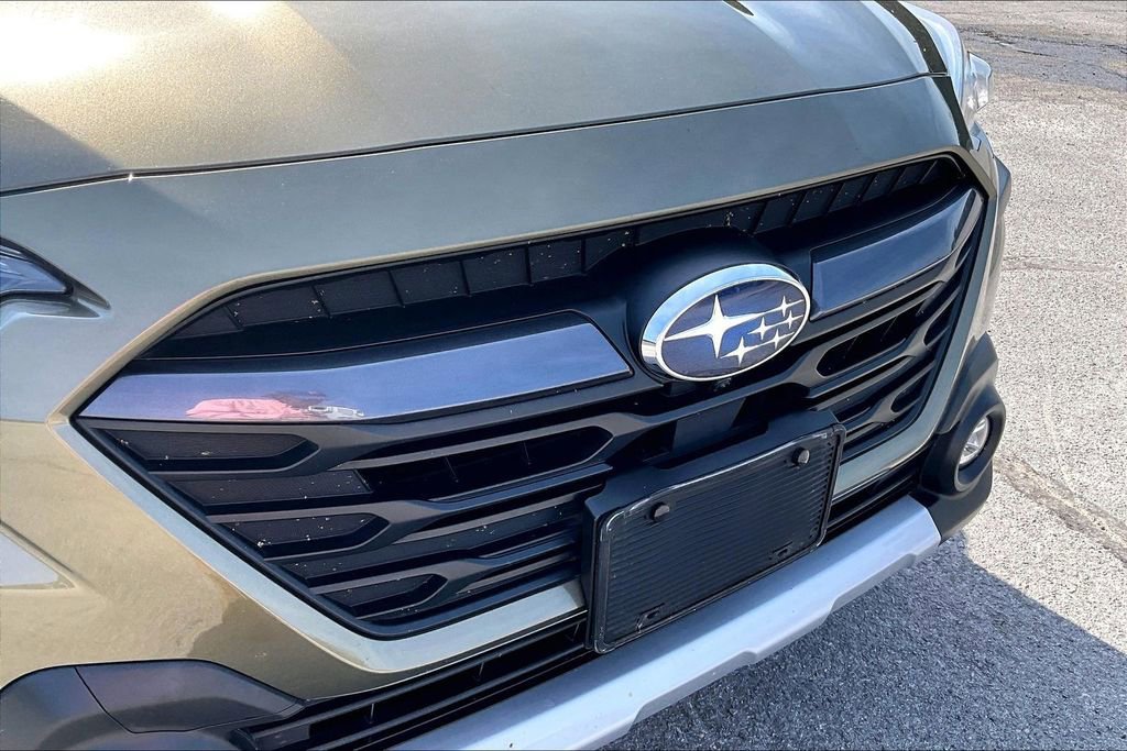 Used 2024 Subaru Outback Touring image 32