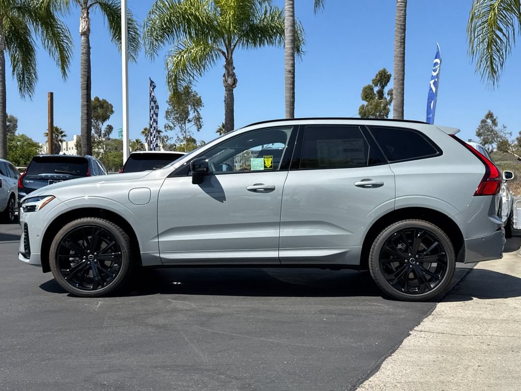 New 2026 Volvo XC60 T8 Ultra w/ Climate Package AWD/4WD image 2