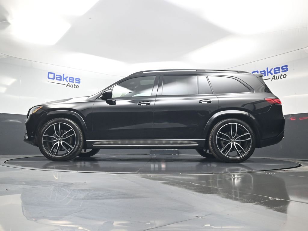 Used 2021 Mercedes-Benz GLS 580 4MATIC image 46