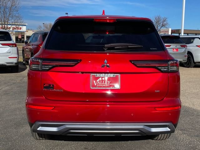 New 2026 Mitsubishi Outlander SE image 4